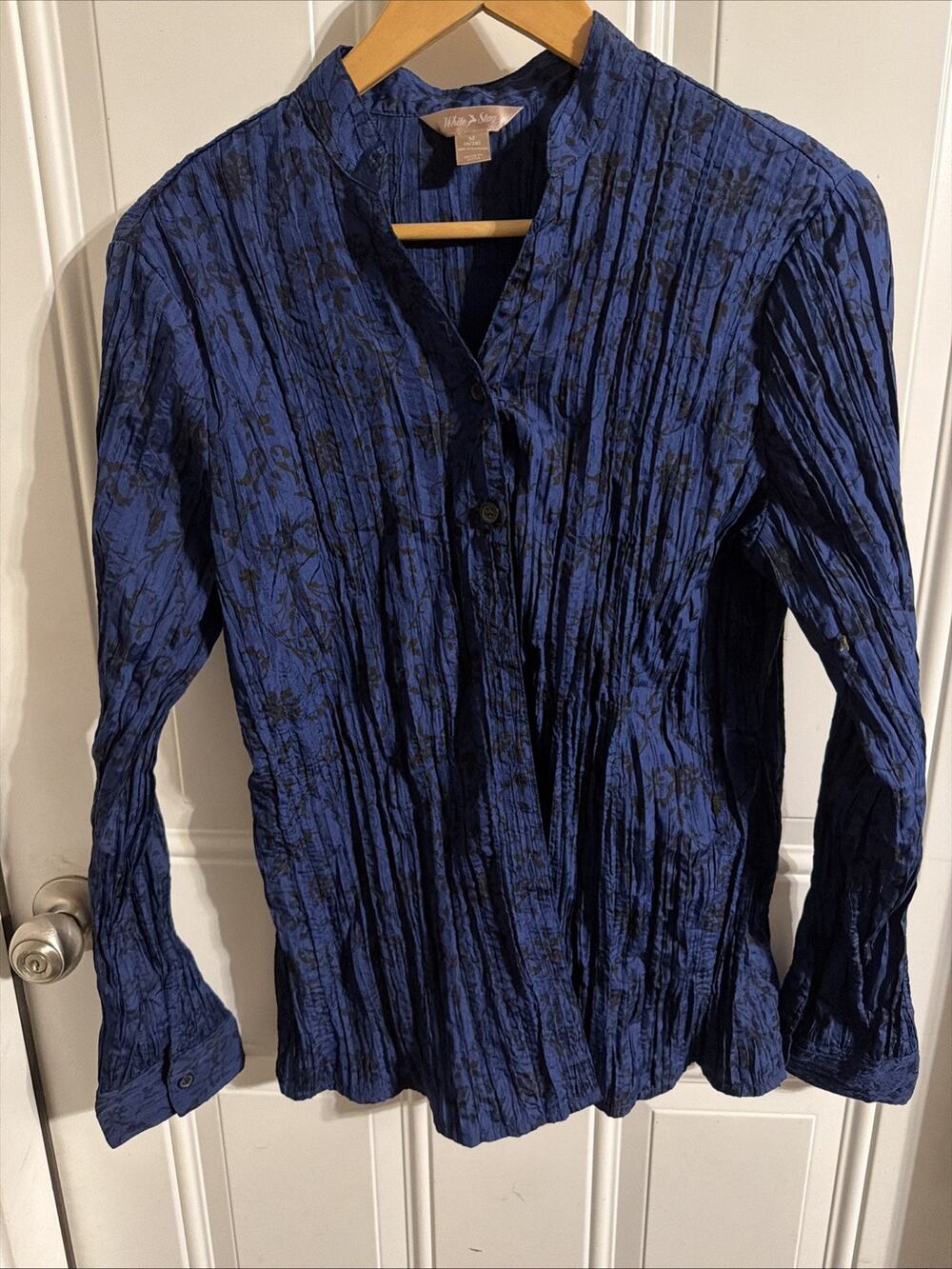 White Stag Womens Blouse Button Up Blue Long Sleeve M (8/10)